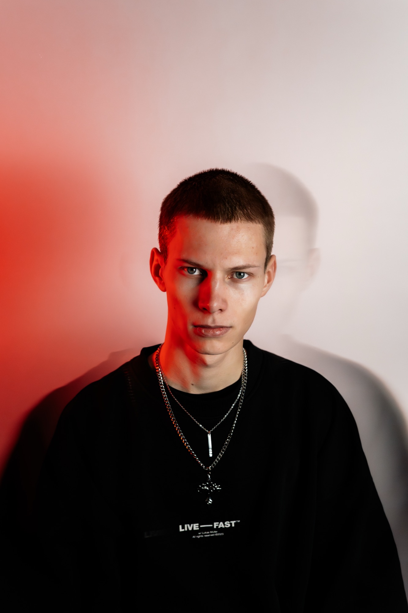 SOLYD portrait with red side light